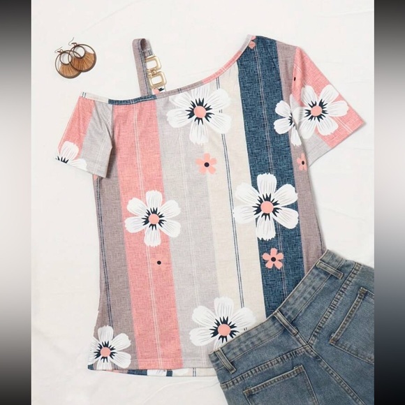 Boho floral print cold shoulder blouse - Picture 5 of 5